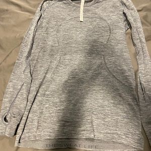 Grey lulu light shirt